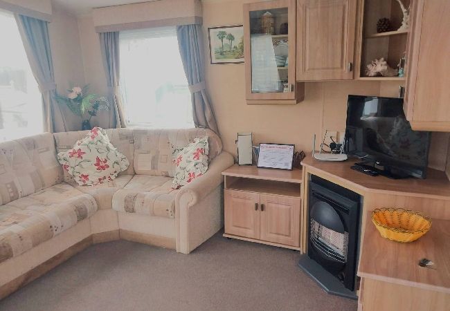 Mobile home in Winchelsea Beach - White Haven - with 2 double rooms 