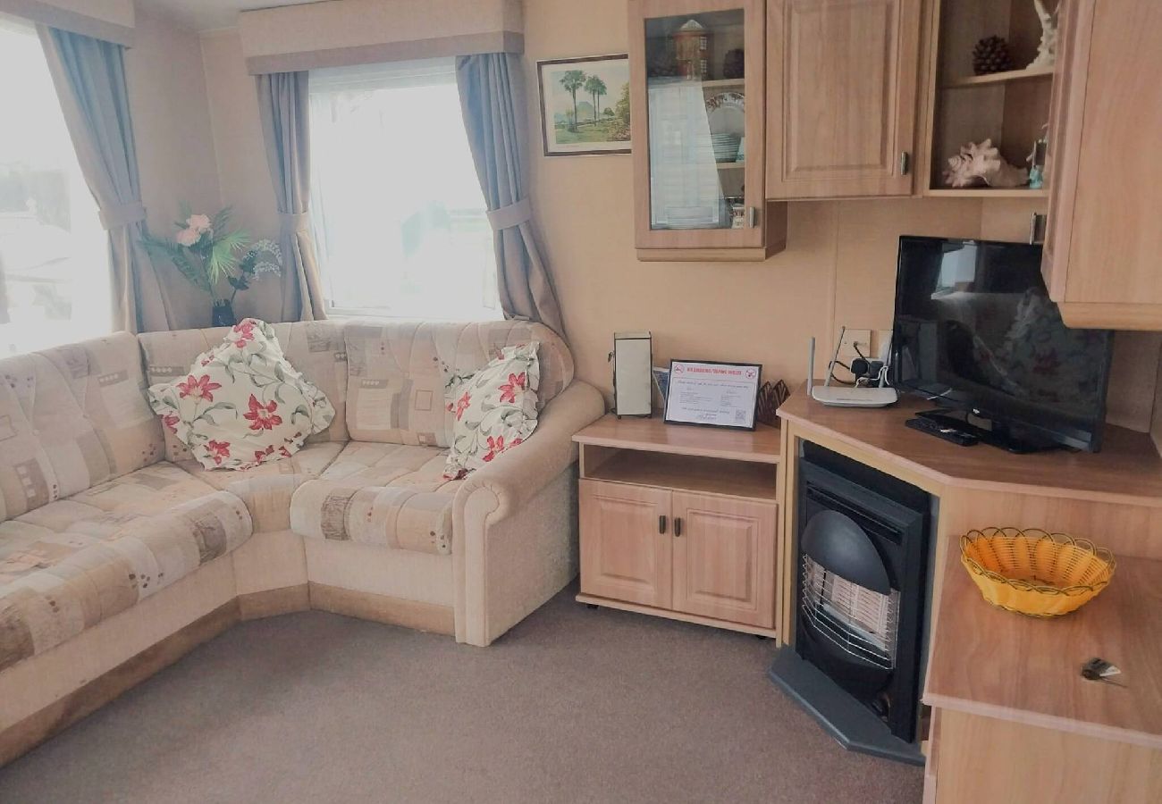 Mobile home in Winchelsea Beach - White Haven - with 2 double rooms 