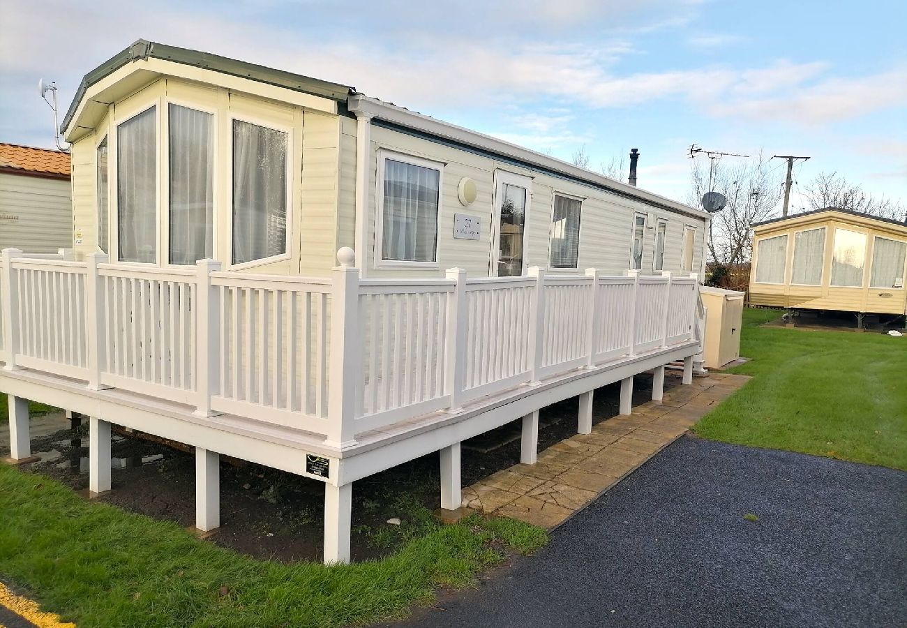 Mobile home in Winchelsea Beach - White Haven - with 2 double rooms 
