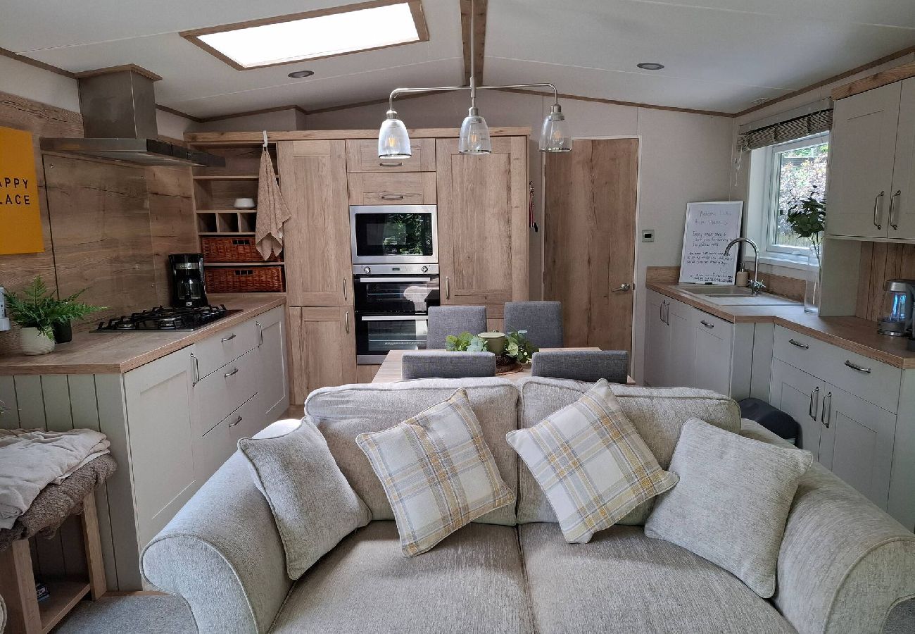 Mobile home in Hastings - Fir Tree - 2 bedrooms sleeps 5 