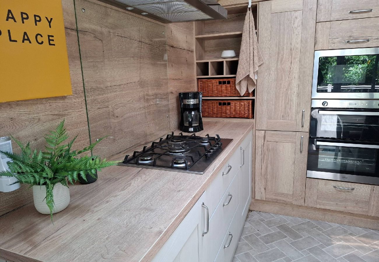 Mobile home in Hastings - Fir Tree - 2 bedrooms sleeps 5 