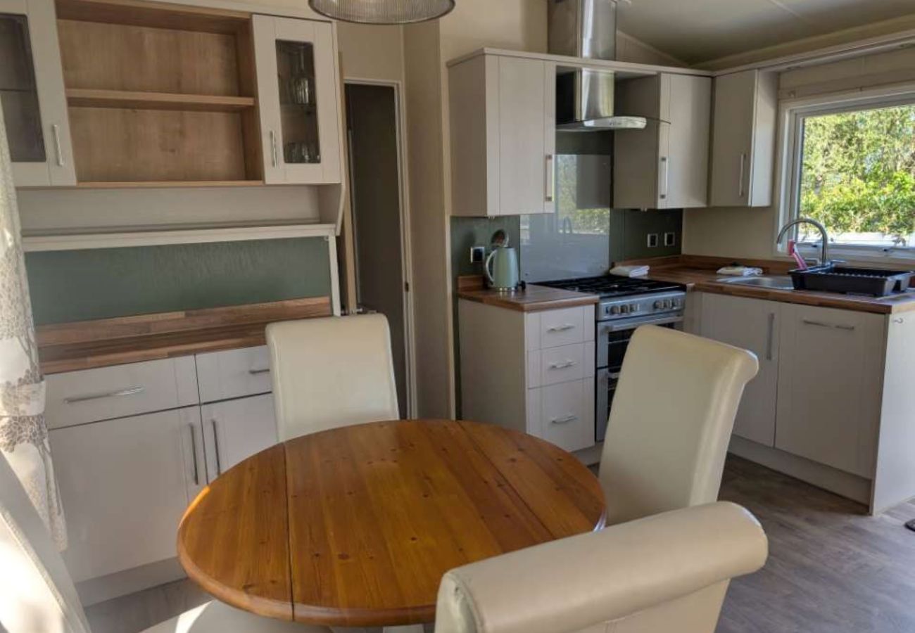 Mobile home in Hastings - Monument - 2 bedrooms sleeps 4
